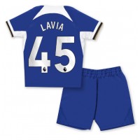 Billiga Chelsea Romeo Lavia #45 Barnkläder Hemma fotbollskläder till baby 2023-24 Kortärmad (+ Korta byxor)